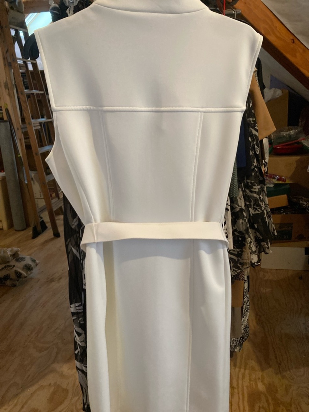 Tommy Hilfiger White Sleeveless Zip-Front Dress with Belt - Picture 3 of 3